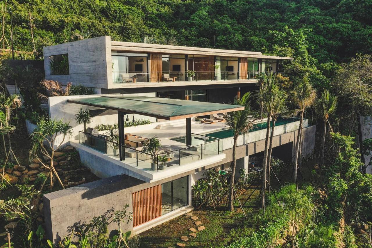 Hotel Tampah Hills Selong Belanak Esterno foto