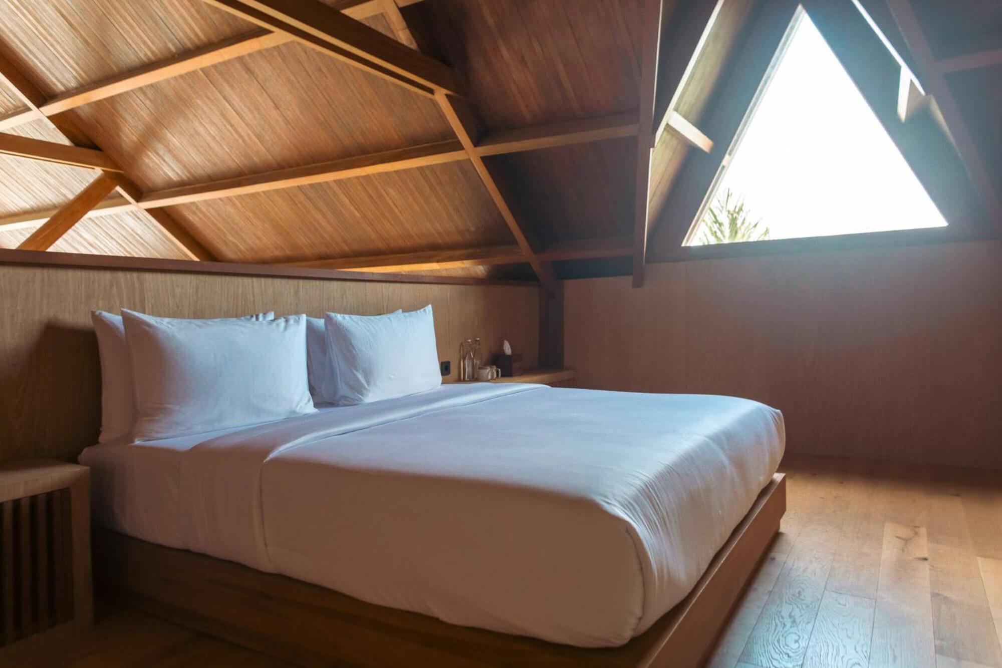 Hotel Tampah Hills Selong Belanak Esterno foto